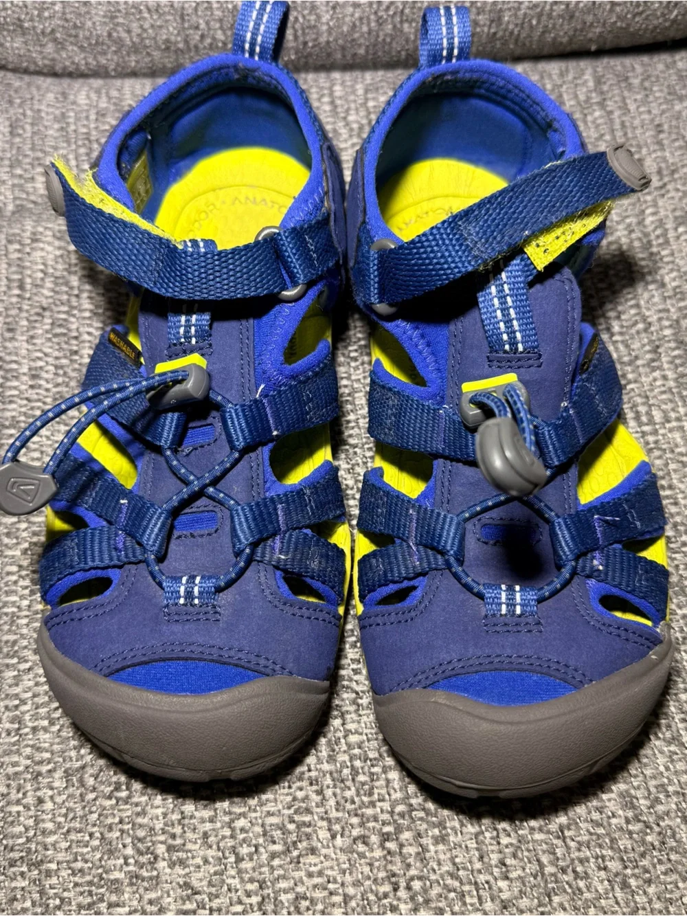 KEEN Kids' Seacamp II CNX sandals hiking Blue Depths / Chartreuse size 13